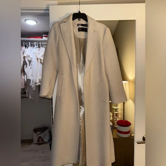 Never worn Zara coat - Picture 3 of 5